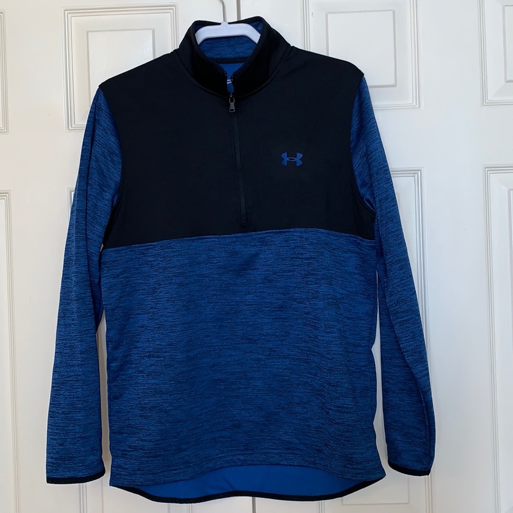 Under armour 1/4 zip pullover heather blue w/blk size medium great condition